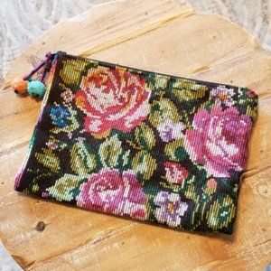 aMano Floral Clutch